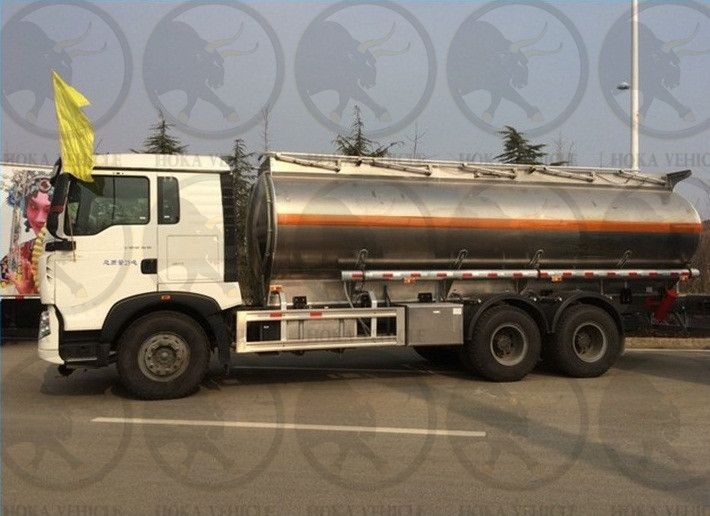 Sinottruk HOWO 160HP 6X4 Aluminum Fuel Tanker Truck