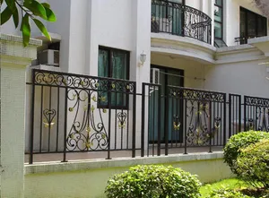 Qingdao Factory Good Quality Simple Designs Wrought Iron Fence Qingdao Factory Good Quality Simple Designs Wrought Iron Fence