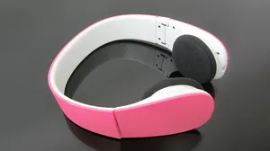 Bluetooth Headset /Perfect Bass, Compatible with iPhone, iPad, iPod Bluetooth Headset /Perfect Bass, Compatible with iPhone, iPad, iPod