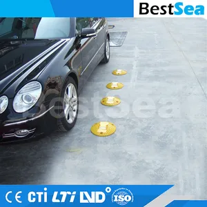 Speed Bump Foldable, PU Speed Hump, Plastic Road Hump for Temporary Traffic Patterns Speed Bump Foldable, PU Speed Hump, Plastic Road Hump for Temporary Traffic Patterns