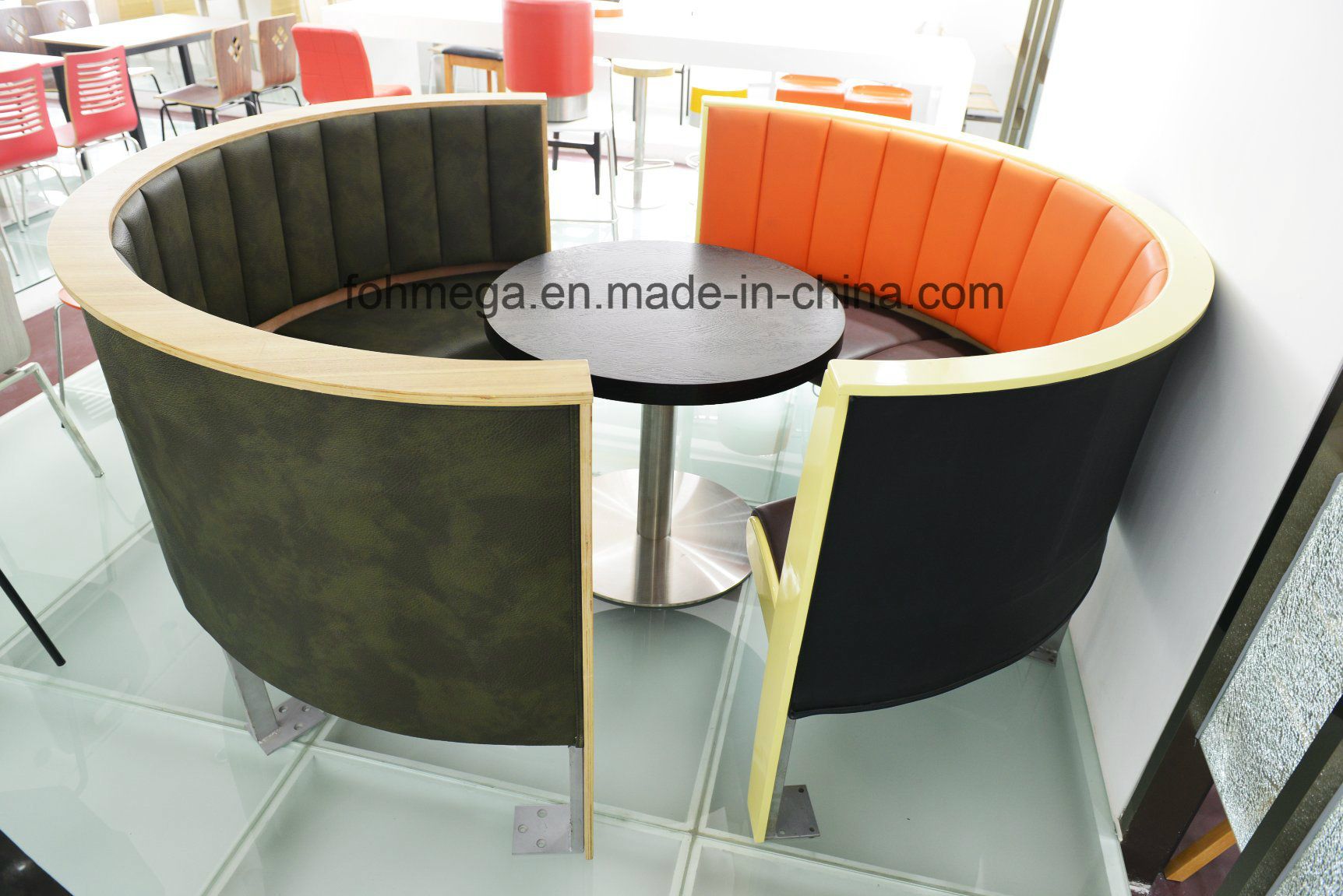 Round Shape Customized Size Sofa Booth Seating for Cafe Shisha Shop pictures & photos